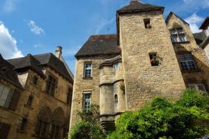 Maisons de vacances Tobacco barn house in an exceptional environment in Limeuil for 4 people : photos des chambres