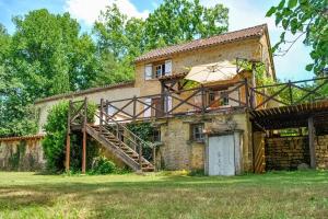 Maisons de vacances Old farmhouse and orchard situated in the middle of nature in a quiet area : photos des chambres