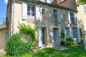 Maisons de vacances House with garden and view ideal location in Limeuil for 6 people : photos des chambres