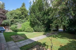 Flat 2, 158 Abingdon Road