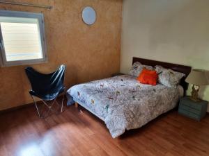Maisons de vacances Maison de 4 chambres avec jardin clos et wifi a Gardanne : photos des chambres