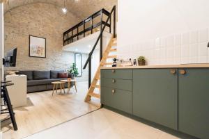 KIRÁLY DOWNTOWN STUDIO