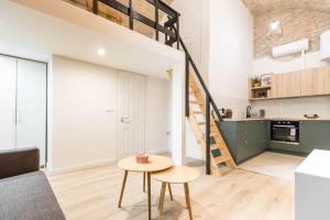 KIRÁLY DOWNTOWN STUDIO