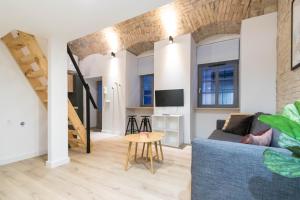 KIRÁLY DOWNTOWN STUDIO