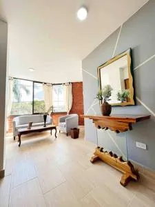 Moderno Apto con Vista a la Basílica - 卡利马