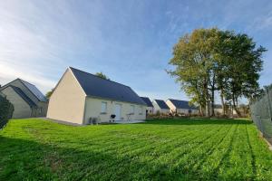 Maisons de vacances Spacious modern house near the Golf of Ardree : photos des chambres