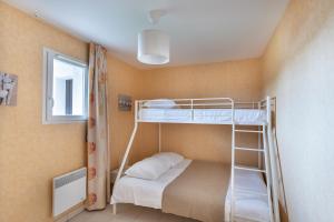 Appartements Le Backspin - Sables d'Or les Pins - Appt avec piscine : photos des chambres