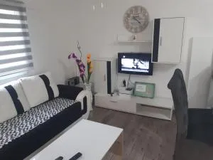 Vikendica SUNCE - Tomići