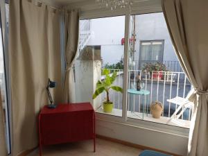 S- Naples Loft with balcony in the historic center