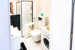 Sloneczny apartament z parkingiem w centrum