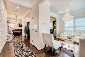 Game Room and Gym Downtown DC Home!