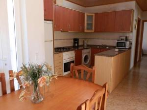 Vacaciones cerca del mar: piscina privada, aire acondicionado opcional, mascotas bienvenidas - ES-184-54