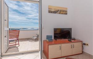 Amazing Apartment In Primosten With Wifi And 1 Bedrooms