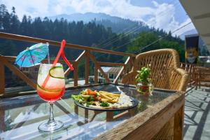 The Mad Kings House & Cafe