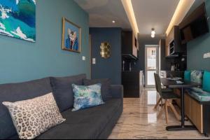 Artistic apt in vibrant Gazi with large terrace by GHH