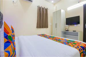 FabHotel Ashok Vihar - Nr North Campus, Delhi University