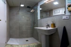 More Center Apartment