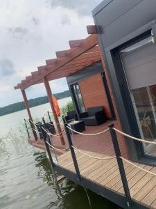 "A" Domki na wodzie Barczewko 1 z 4 domków
