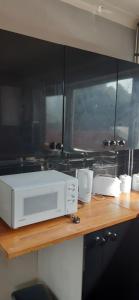 Our Guests Are Royal (EL) Wellingborough