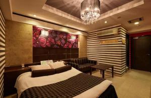 HOTEL Ks MINE