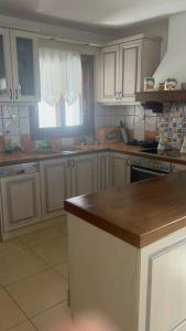 Villa Maria-Stunning Villa in Porto Hydra