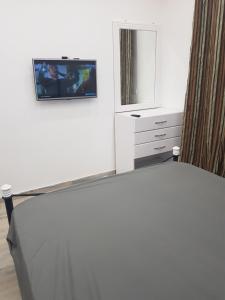 Flat 01 bed room. Sea Street. Hadaba Area.