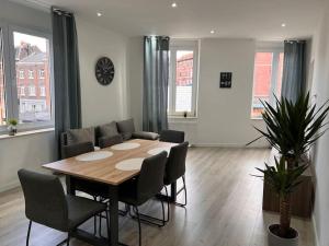 White apartment, 2 Chambre-Arrivée autonome-Wifi rapide