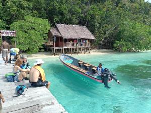 Warahnus dive homestay