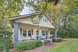 Burgaw House w Large Covered Porch & Swing!