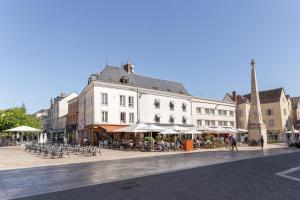 Appartements L'Elegance : T2 proche Cathedrale de Chartres. : photos des chambres