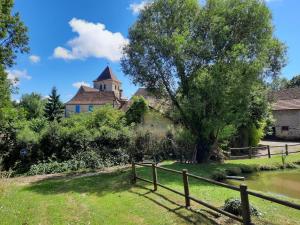 Maisons de vacances Gite du Petit Olivier - 2 a 4 pers -1 chb : photos des chambres