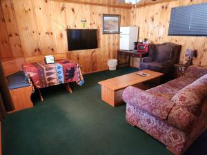 Suite room in Eagle Nest Fly Shack & Lodge