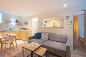 Au pied de Notre Dame de la Garde