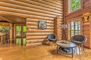 Private Dock and Slip Lake Hamilton Hideaway!