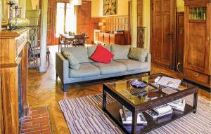 Amazing Home In Terrasson-Lavilledieu