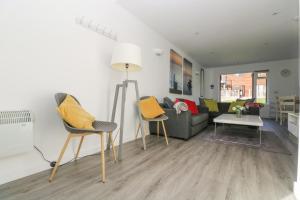 Sea Breeze 17 Gannel