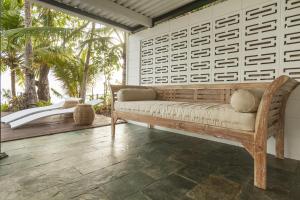 Drift Beach House Getaway