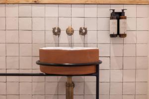 Hotels VILLA FLAKA Boutique Hotel Confidentiel et Convivial : Suite Familiale avec Balcon