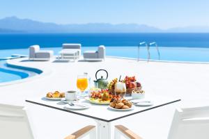 WHITE DONKEY BOUTIQUE Hotel