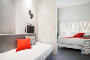 Triple Room room in Hotel Love Boat