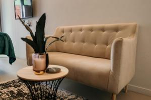 Uxolo Cape Town Living