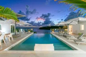 The Black Palm - Little Bay