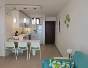 LA SERENATA Los Cristianos Achacay vue panoramique océan appartement