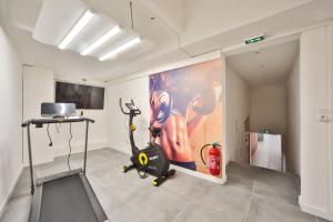 Appartements 16.Chambre double#CoLiving#Loft#HomeCinema#fitness : photos des chambres