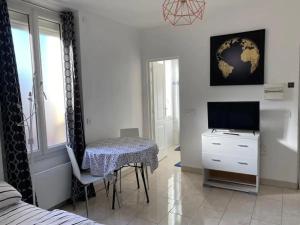 Appartements Magistic Studio Paris Montreuil : photos des chambres