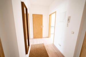 FullHouse - Zwickau - R85 Apartments - Parking - 3 Beds - Nespresso