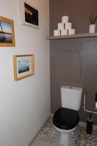 Charmant 2 pièces proche d Honfleur, piscine en saison, parking gratuit, Wifi