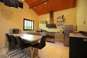 Grande villa contemporaine proche randonnée et ski