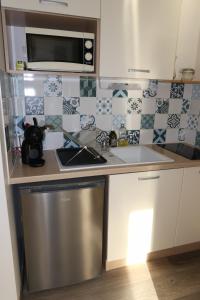 Charmant 2 pièces proche d Honfleur, piscine en saison, parking gratuit, Wifi