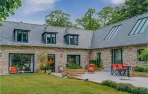 1 Bedroom Lovely Home In Concarneau - 富埃南